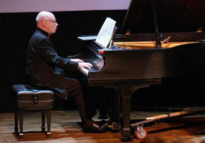 Eschenbach as 2 separate artists